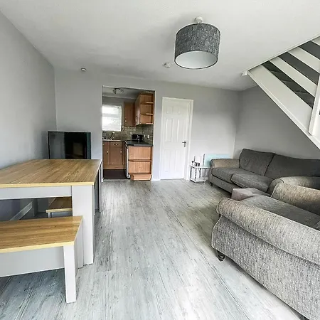 Lovely 6 Berth Villa At Waterside Village Park In Corton Ref 14100W Lowestoft Exterior photo